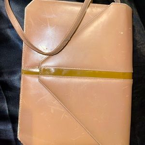 Saka Fifth Ave purse